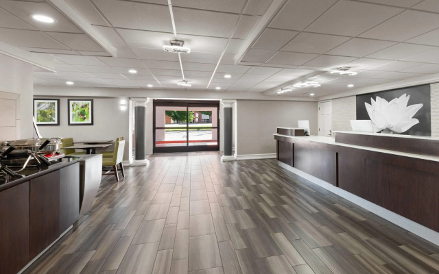La Quinta Inn by Wyndham Nashville South
