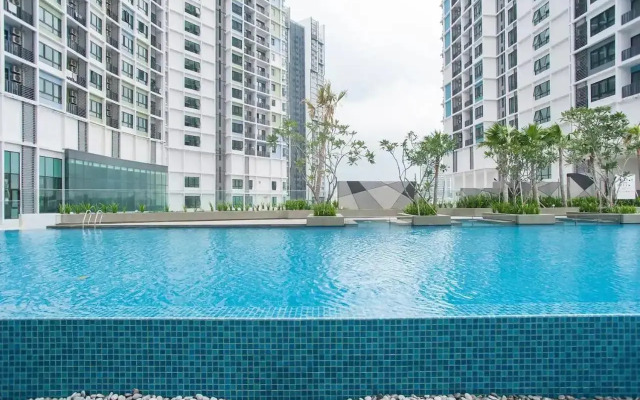 Luxury Large Duplex 2 Bedroom @ iCity Shah Alam