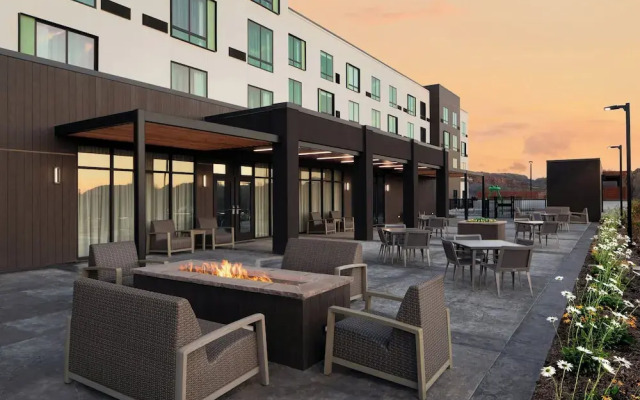 Courtyard by Marriott Kodak Sevierville