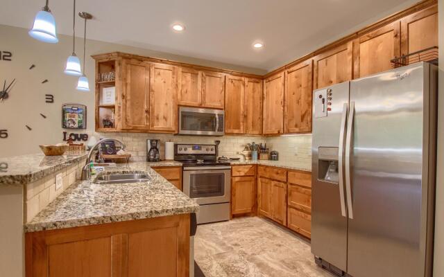 Guadalupe River Oasis RG 211