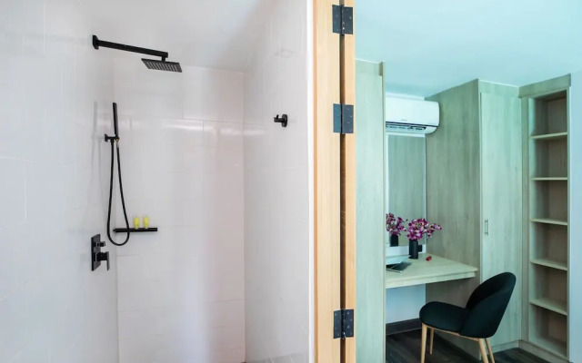 NaiHarn Duplex with Pool Access UTL A102