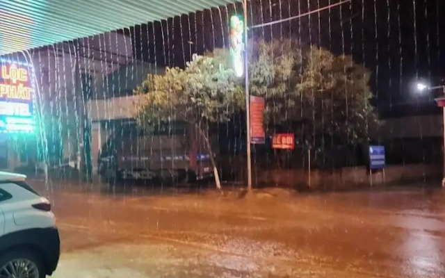 Loc Phat Hotel MC - by BAY LUXURY