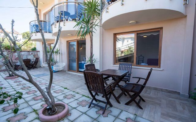 Cunda Giritlioğlu Otel Adult Only +12