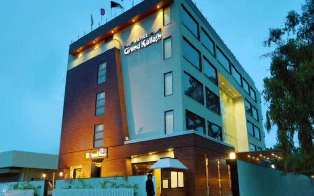 Hotel Grand Kailash