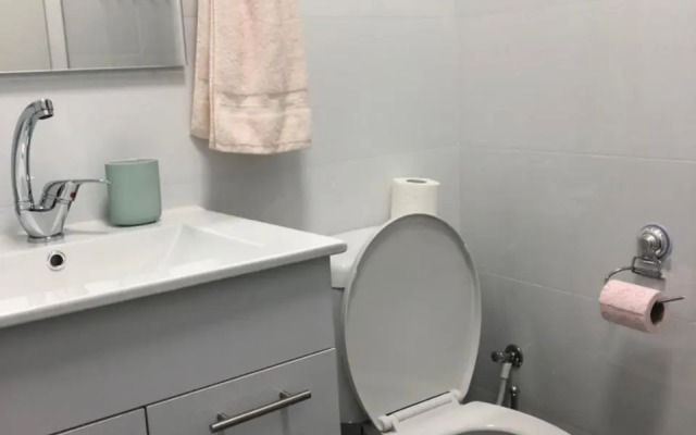 Studio Apartment in Bat-Yam