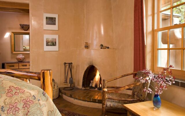 El Farolito Bed & Breakfast Inn