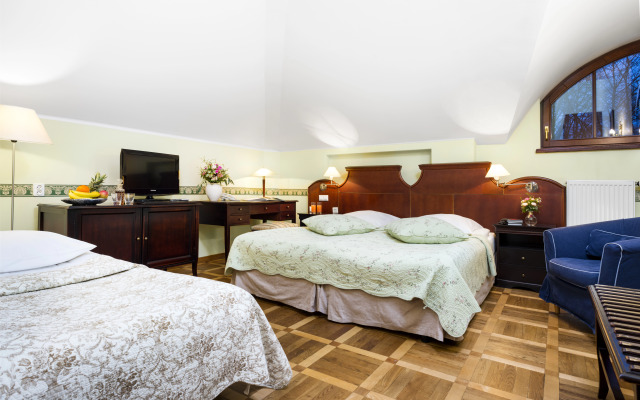 Hotel Maltański