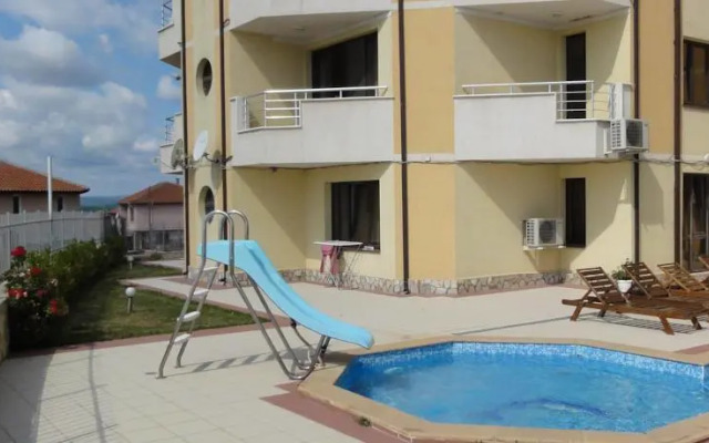 Apartments Sea Dream Club