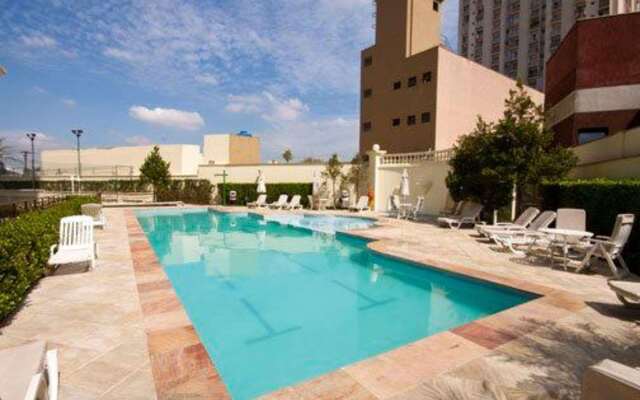 Quality Suites Vila Olimpia