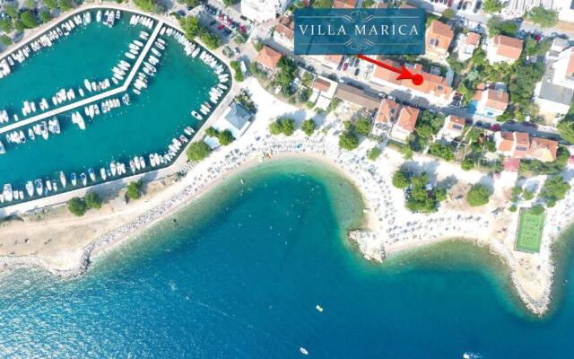 Villa mit Whirlpool für 32 Per
