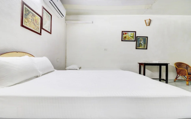 Shirleys Beach Hotel