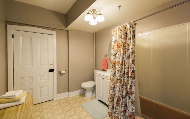 Red Rose Bed & Breakfast