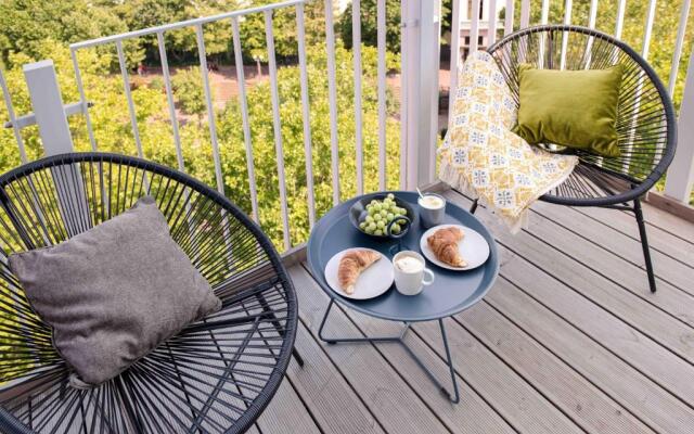 Oberdeck Studio Apartments