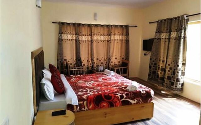 Hotel Khakshal Chubi