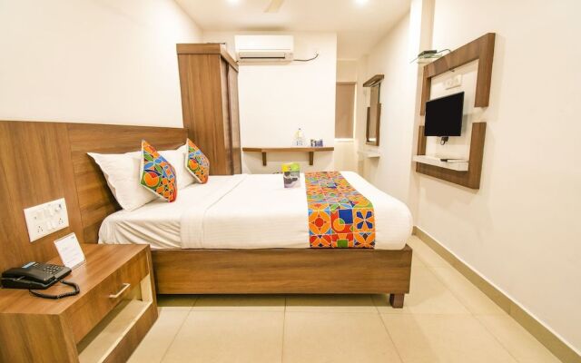 FabHotel Delma Porur