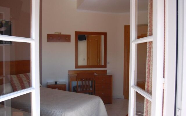 Hostal Marazul