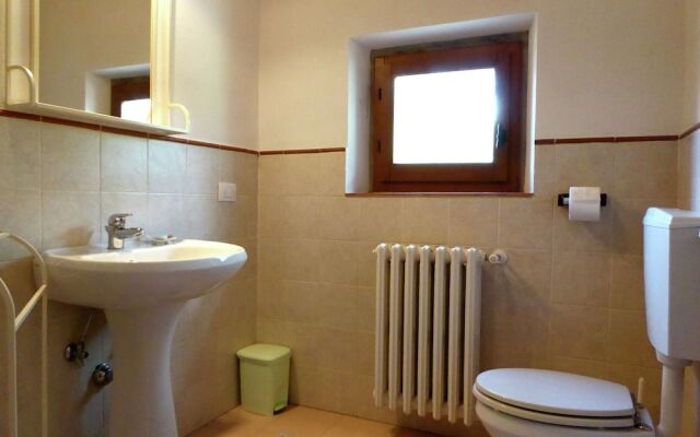 Lovely Holiday Home in Panzano With Swimming Pool