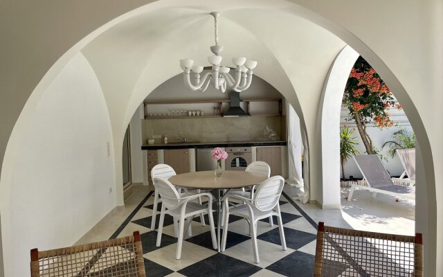 Byblos Aria-The Seaside Luxury Villa