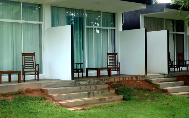 Bridge Hotel Negombo