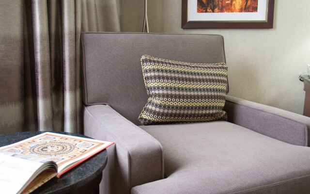 DoubleTree by Hilton Kansas City - Overland Park