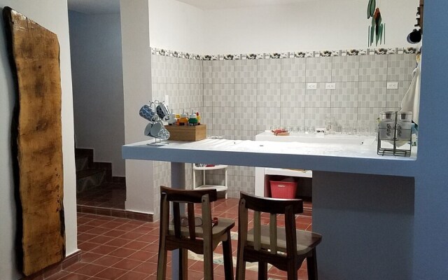 Hostal Escobar 206