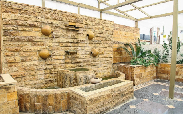 Gardens Hotel