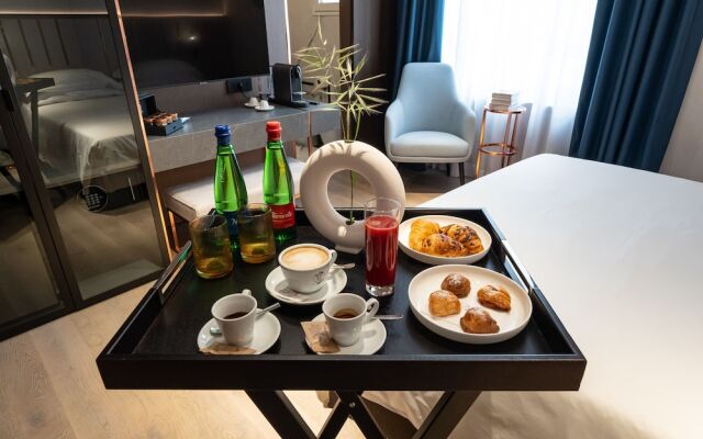 Agra Suites