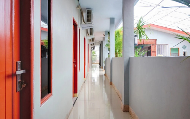Hotel Jinan Makassar by OYO Rooms