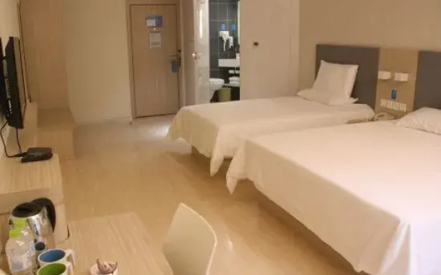 Hanting Hotel (Zibo Gongqingtuan Road Badaju Branch)