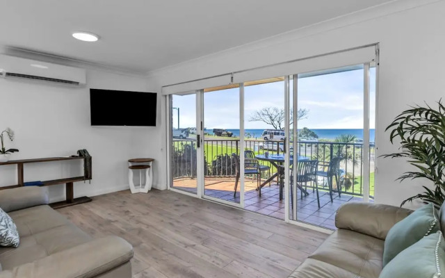 Ocean View Stay in Cabarita Beachfront