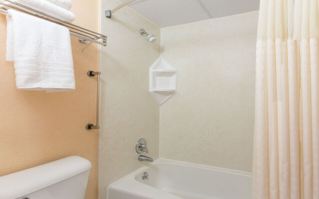 Days Inn Waycross