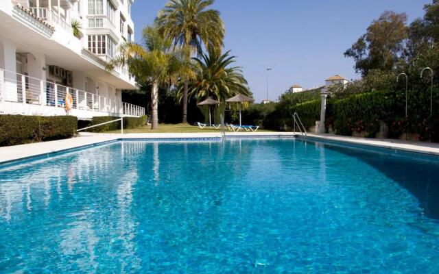 Luxury 1 Bedroom Apartment Next To The Casino