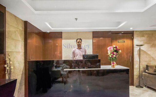 Silverkey Executive Stays 46760 Souvenir Prime
