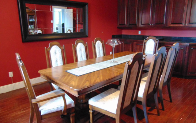 Downtown Executive Suites - Queens Road