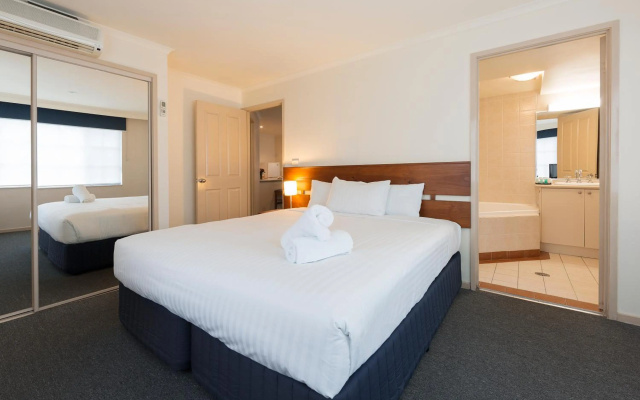 Best Western Plus Canberra Central Apartments – Guest Rooms – Dickson