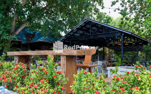 Sahabat Pantai Guest House Redpartner