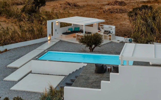 Villa Ama Plaka With 3 Bedrooms and 3 Bathrooms