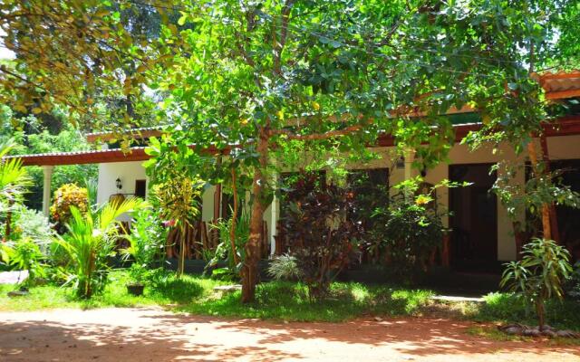 Sigiri Rock Side Home Stay