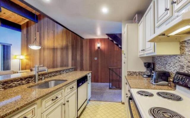 Kings Beach Retreat-Kingswood Village #140