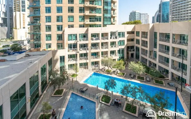 Dream Inn Dubai - Burj Views