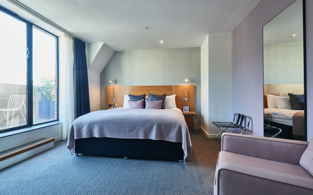 Apex City of London Hotel