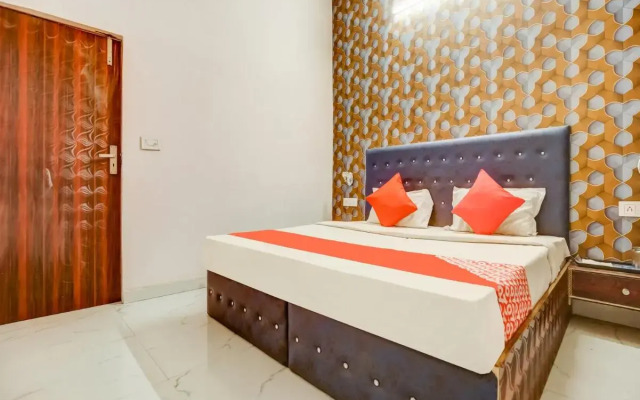 Oyo Flagship 806536 Hotel 3K Inn