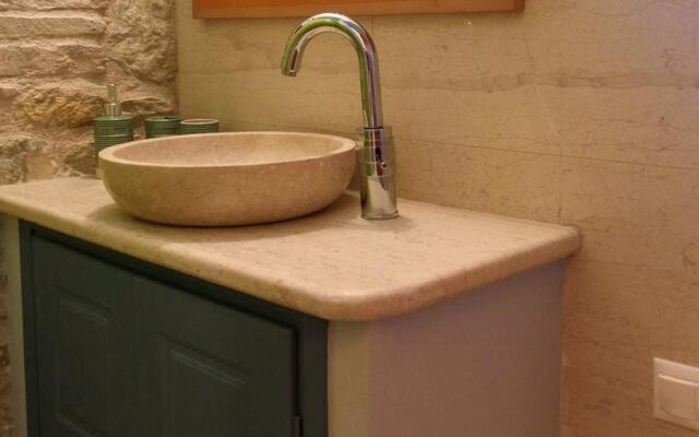 Chios Medieval Gem - Top Location Unique Interiors