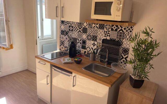 Studio chaleureux Le Coeur -Troyes Centre Ville