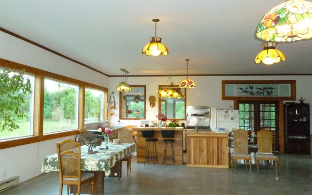 Harrison Hammond House Farmstay