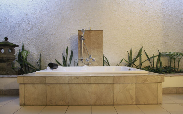 The Lagoon Bali Pool Hotel and Suites