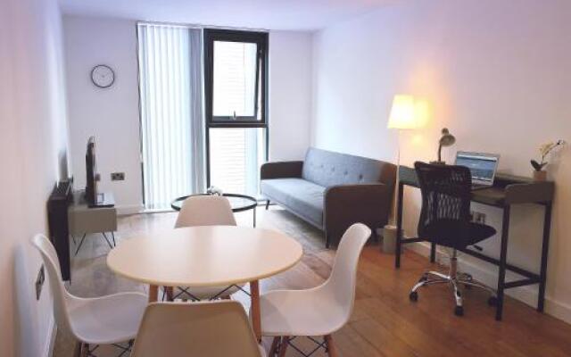 Homely Serviced Apartments - Blonk St