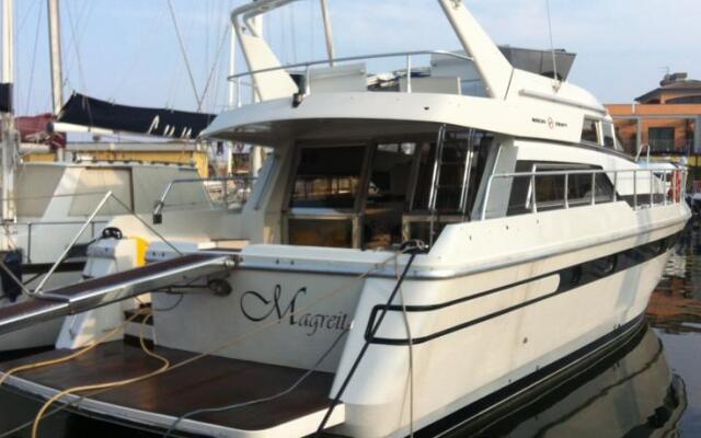 Boats & Breakfast Genova 2