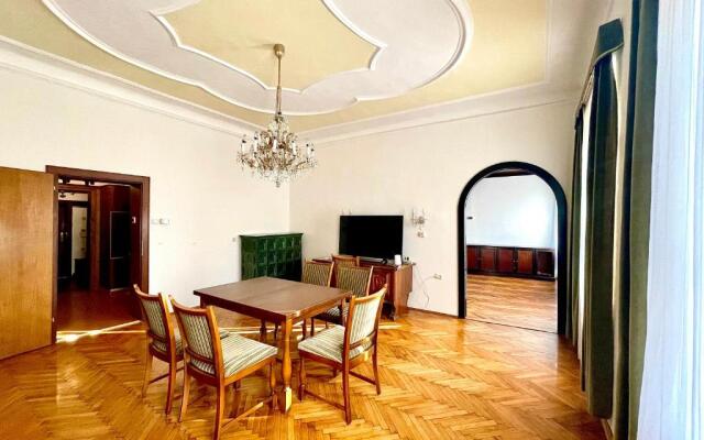 Apartment zum Schlossberg - Top 1 self check-in