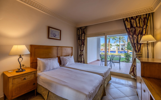 Continental Plaza Beach Resort (Ex. Inter Plaza Beach)